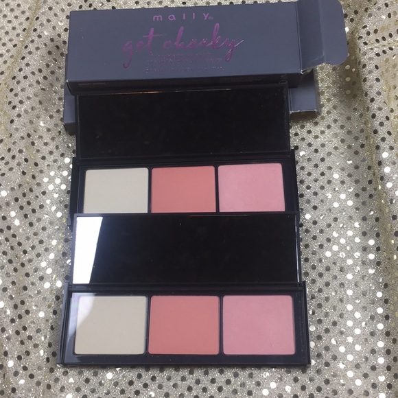 1 left❗️Mally Beauty get cheeky blush trio - Picture 2 of 6